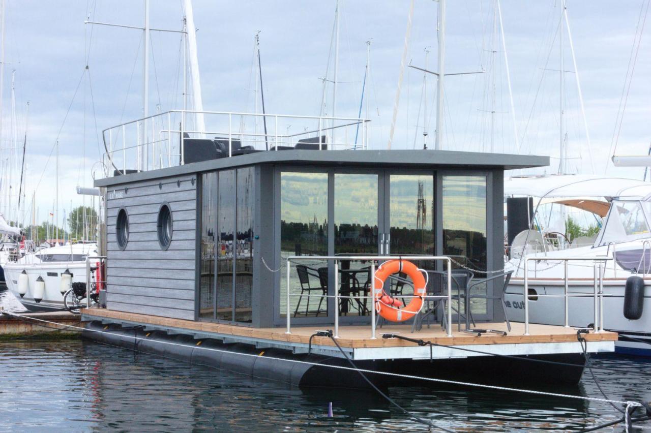 Hausboot Fjord Lacerta Mit Dachterrasse In Wendtorf מראה חיצוני תמונה