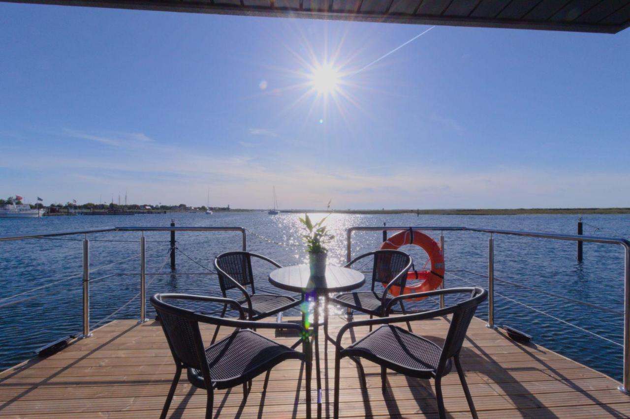 Hausboot Fjord Lacerta Mit Dachterrasse In Wendtorf מראה חיצוני תמונה